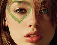 Skye Sweetnam chats at Kidzworld. Check out her celebrity chat transcript right here!