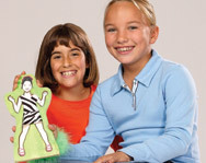 Have fun designing with your friends with Woodkins' Design Studio and Groovy Girls!