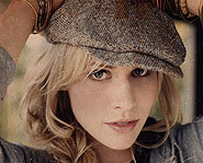 Natasha Bedingfield has released her first CD, Unwritten.