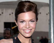 Mandy Moore is a real beauty.