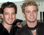 These two need some fashion help!