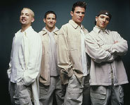 Hotties Drew and Nick Lachey are brothers.