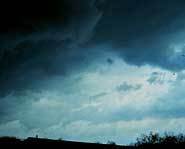 These clouds bring steady rain.