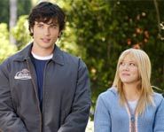 Hilary Duff and Tom Welling play two of the older kids in Cheaper by the Dozen.