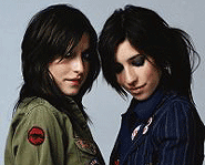 Jess and Lisa Origliasso are The Veronicas.