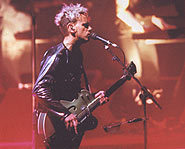 Martin spent most of the nite hammering his guitar.