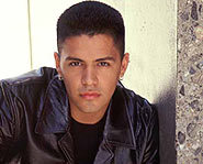 Jay Hernandez stars with Kirsten Dunst in Crazy/Beautiful.