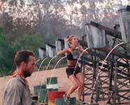 Elisabeth and Colby struggle through the Immunity Challenge