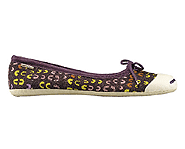 Converse slip-on sneakers are cool for school.