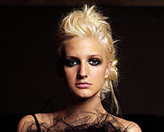 Ashless Simpson is pop sensation Jessica Simpson's little sis, and now she's coming out with a CD of her own.