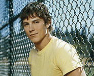 Sean Faris won a small role in the movie, Pearl Harbour, on his first day in Hollywood.