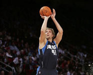 Dirk Nowitzki will show off his 3-point talents at the 2007 All-Star weekend.