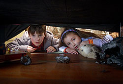 The Last Mimzy is a mysterious movie starring Timothy Hutton and Joely Richardson.