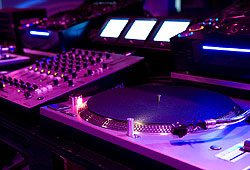 Learn how to rock the turntables!