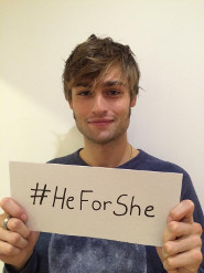 Douglas Booth supports Emma's speech, #HeForShe