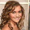 Alyson Stoner will voice Isabella on the cartoon Phineas and Ferb.